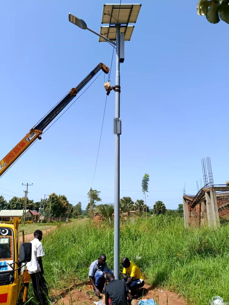 Solar street lighting installation